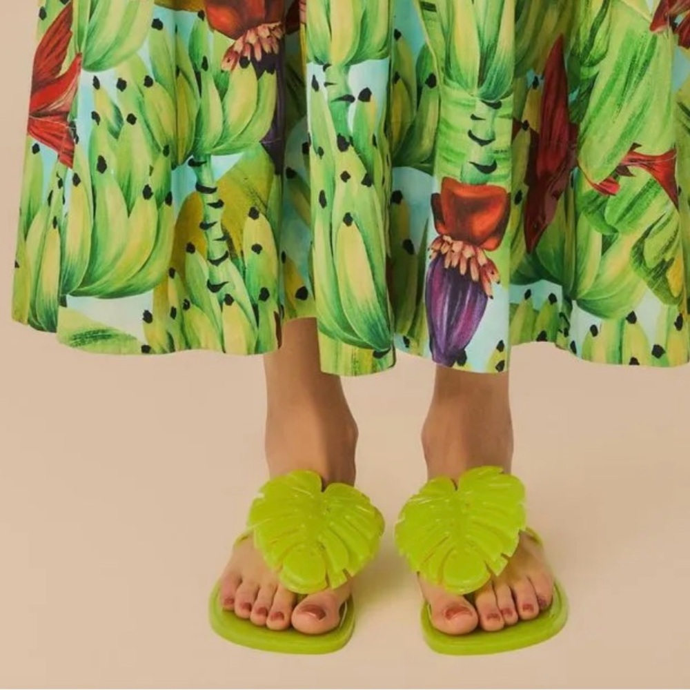 Vibrant Green Monstera Leaf Jelly Sandals PURCHASED IN BRAZIL 🇧🇷